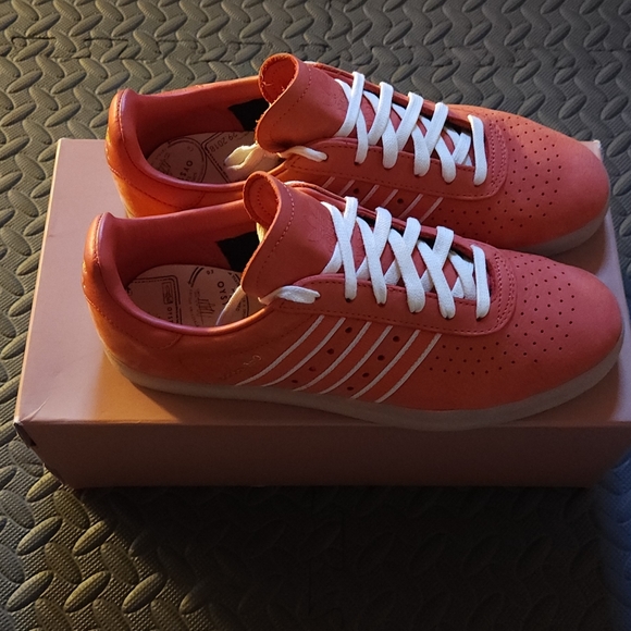 ADIDAS X OYSTER HOLDINGS 350 Men's Size 9 / Women's Size 10 - Picture 4 of 9